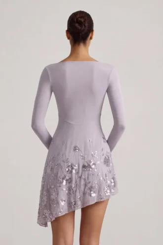 Robe courte asymétrique Lumiki à appliqués décoratifs, couleur lilas