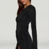 Robe courte asymétrique ornée Nevina en noir Robe courte asymétrique ornée Nevina en noir