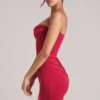 Robe courte bandeau Veda en rouge cerise Robe courte bandeau Veda en rouge cerise