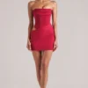 Robe courte bandeau Veda en rouge cerise Robe courte bandeau Veda en rouge cerise