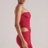Robe courte bandeau Veda en rouge cerise Robe courte bandeau Veda en rouge cerise