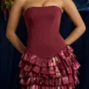 Robe courte bustier à volants et corset Juliet, imprimé floral bordeaux Robe courte bustier à volants et corset Juliet, imprimé floral bordeaux