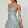 Robe courte Callie à ourlet bouffant orné, couleur argent Robe courte Callie à ourlet bouffant orné, couleur argent