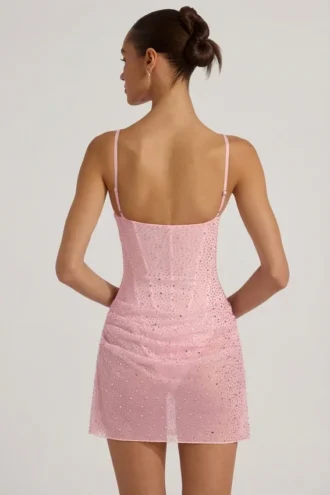 Robe courte Connie semi-transparente à drapés et ornements, couleur rose