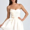 Robe courte corset à applications florales Mirabelle en ivoire Robe courte corset à applications florales Mirabelle en ivoire