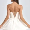 Robe courte corset à applications florales Mirabelle en ivoire Robe courte corset à applications florales Mirabelle en ivoire