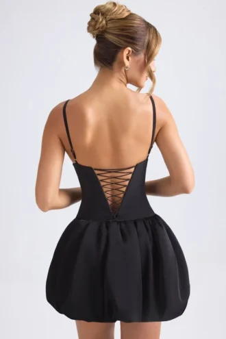 Robe courte corset à ourlet bouffant et lacets Anahita en noir