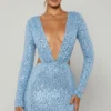 Robe courte à découpes ornée Marva en bleu clair Robe courte à découpes ornée Marva en bleu clair