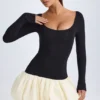 Robe courte Delphi en modal à encolure dégagée, taille basse et ourlet bouffant, couleur vanille Robe courte Delphi en modal à encolure dégagée, taille basse et ourlet bouffant, couleur vanille