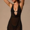 Robe courte dos nu à col bénitier Iona en noir Robe courte dos nu à col bénitier Iona en noir