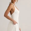 Robe courte dos nu à dos nu en modal Reanna, couleur blanche Robe courte dos nu à dos nu en modal Reanna, couleur blanche