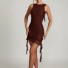 Robe courte dos nu à volants Iolanda en marron Robe courte dos nu à volants Iolanda en marron