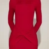 Robe courte drapée à col bateau en jersey doux Briallen, rouge vif Robe courte drapée à col bateau en jersey doux Briallen, rouge vif