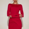 Robe courte drapée à col bateau en jersey doux Briallen, rouge vif Robe courte drapée à col bateau en jersey doux Briallen, rouge vif