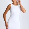 Robe courte drapée à dos nu Valetta en blanc