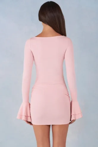 Robe courte drapée à manches longues en modal côtelé Helena, rose poudré