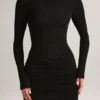 Robe courte drapée à manches longues et col bateau en modal Eska, couleur noir Robe courte drapée à manches longues et col bateau en modal Eska, couleur noir