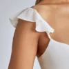 Robe courte en satin à découpes Rialta, couleur ivoire Robe courte en satin à découpes Rialta, couleur ivoire