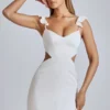Robe courte en satin à découpes Rialta, couleur ivoire Robe courte en satin à découpes Rialta, couleur ivoire