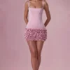 Robe courte en satin Zelia, rose poudré Robe courte en satin Zelia, rose poudré