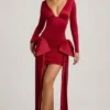Robe courte froncée à nœud Karelyn en rouge vif Robe courte froncée à nœud Karelyn en rouge vif