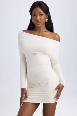 Robe courte froncée à épaules dénudées Elsa en modal, couleur ivoire
