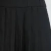 Robe courte kilt à taille basse en twill brossé Clover, couleur noire Robe courte kilt à taille basse en twill brossé Clover, couleur noire