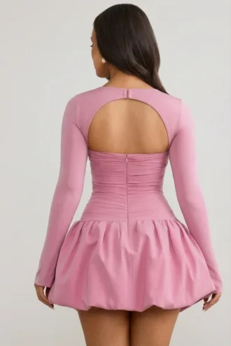 Robe courte à manches longues et ourlet bouffant Viola, couleur mauve