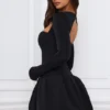 Robe courte à manches longues et ourlet bouffant Viola, couleur noire Robe courte à manches longues et ourlet bouffant Viola, couleur noire
