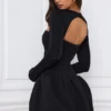 Robe courte à manches longues et ourlet bouffant Viola, couleur noire Robe courte à manches longues et ourlet bouffant Viola, couleur noire