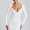 Robe courte à manches longues froncée en modal Sana, en blanc Robe courte à manches longues froncée en modal Sana, en blanc