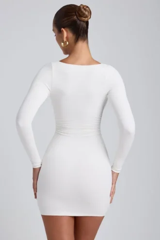 Robe courte à manches longues froncée en modal Sana, en blanc