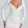 Robe courte à manches longues froncée en modal Sana, en blanc Robe courte à manches longues froncée en modal Sana, en blanc