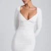Robe courte à manches longues froncée en modal Sana, en blanc Robe courte à manches longues froncée en modal Sana, en blanc