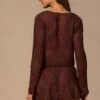 Robe courte à manches longues Meilani en marron espresso