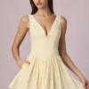 Robe courte Marissa à volants et coupe trapèze, rayures jaune citron Robe courte Marissa à volants et coupe trapèze, rayures jaune citron