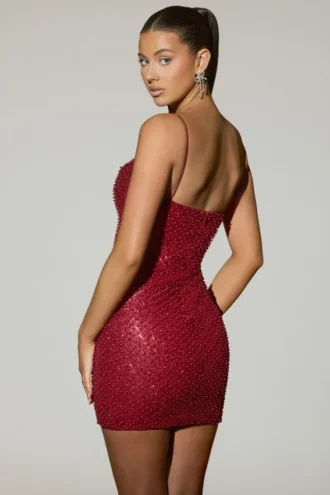 Robe Courte Mischa à col en cœur et ornements, rouge