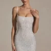 Robe courte moulante Aellin ornée, couleur blanc