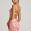 Robe courte moulante à bretelles ornée Velena, rose Robe courte moulante à bretelles ornée Velena, rose
