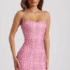 Robe courte moulante à encolure dégagée et ornements Lunetta, rose Robe courte moulante à encolure dégagée et ornements Lunetta, rose