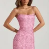 Robe courte moulante à encolure dégagée et ornements Lunetta, rose Robe courte moulante à encolure dégagée et ornements Lunetta, rose