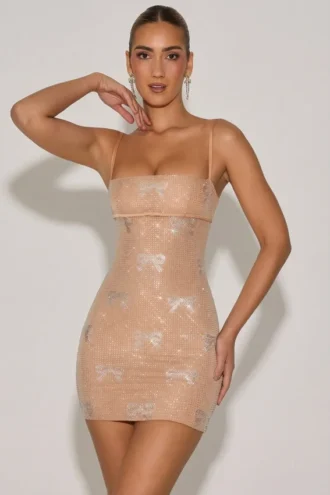 Robe courte Olwen à nœud décoré, couleur amande