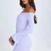 Robe courte à épaules dénudées et découpes Madelina, couleur lilas pâle Robe courte à épaules dénudées et découpes Madelina, couleur lilas pâle