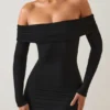 Robe courte à épaules dénudées Oriana en modal noir Robe courte à épaules dénudées Oriana en modal noir