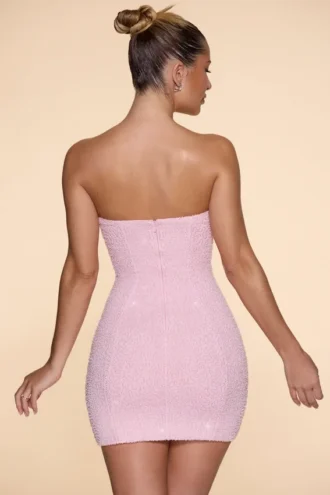 Robe courte sans bretelles à col bénitier ornée Basel, couleur Blush