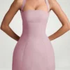 Robe courte structurée à col dos nu et coupe trapèze Odessa à fines rayures, couleur mauve