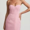 Robe courte structurée sans bretelles à encolure en cœur Talina, rose pâle