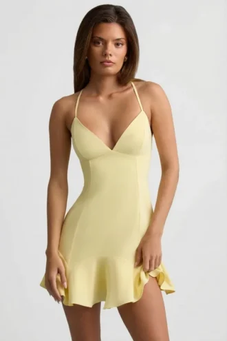 Robe courte à taille basse et lacets Daria en jaune