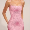 Robe courte Valley rose ornée de perles en forme de cœur Robe courte Valley rose ornée de perles en forme de cœur
