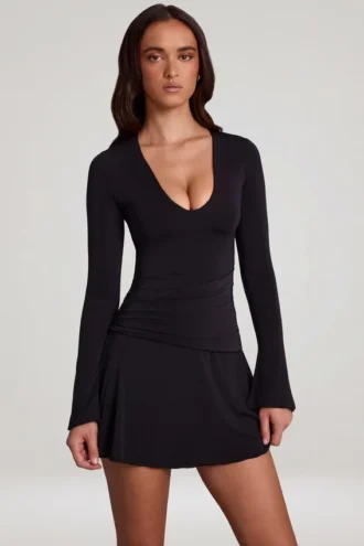 Robe courte évasée à encolure dégagée en jersey doux Carielle, couleur noir